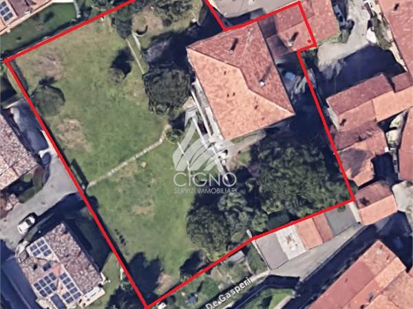 Sites / Plots for Development for sale in Luisago